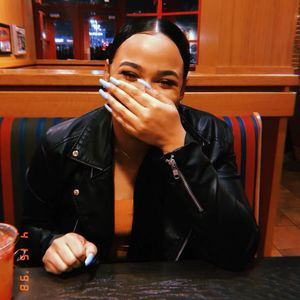 Meet your Posher, Keina